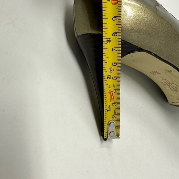 COLE HAAN Laney High Heels Pumps Gold Patent Leather Sz 8.5B - Picture 10 of 13